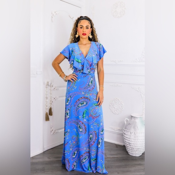 Elegant Blue Paisley Maxi Dress - Picture 2 of 8